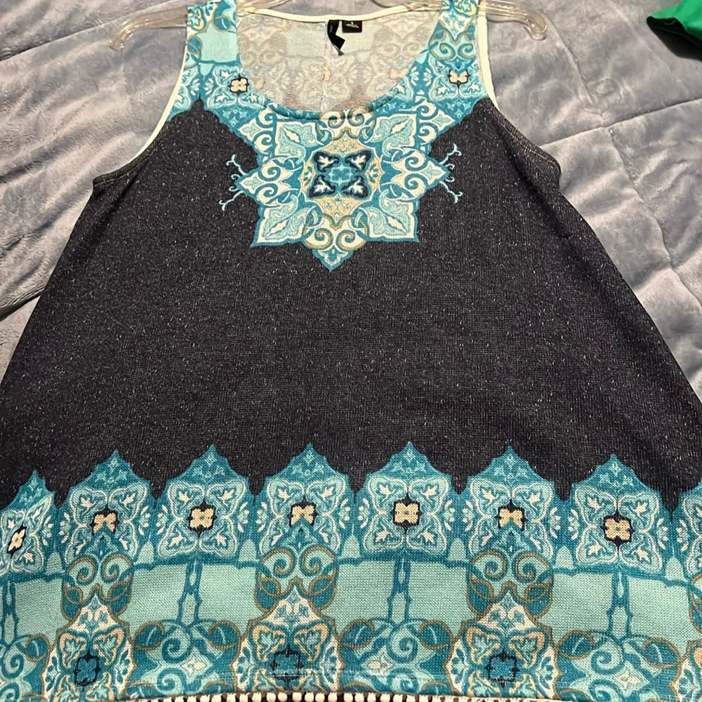 Women’s New Directions Small, sleeveless, tunic length, vivid turquoise